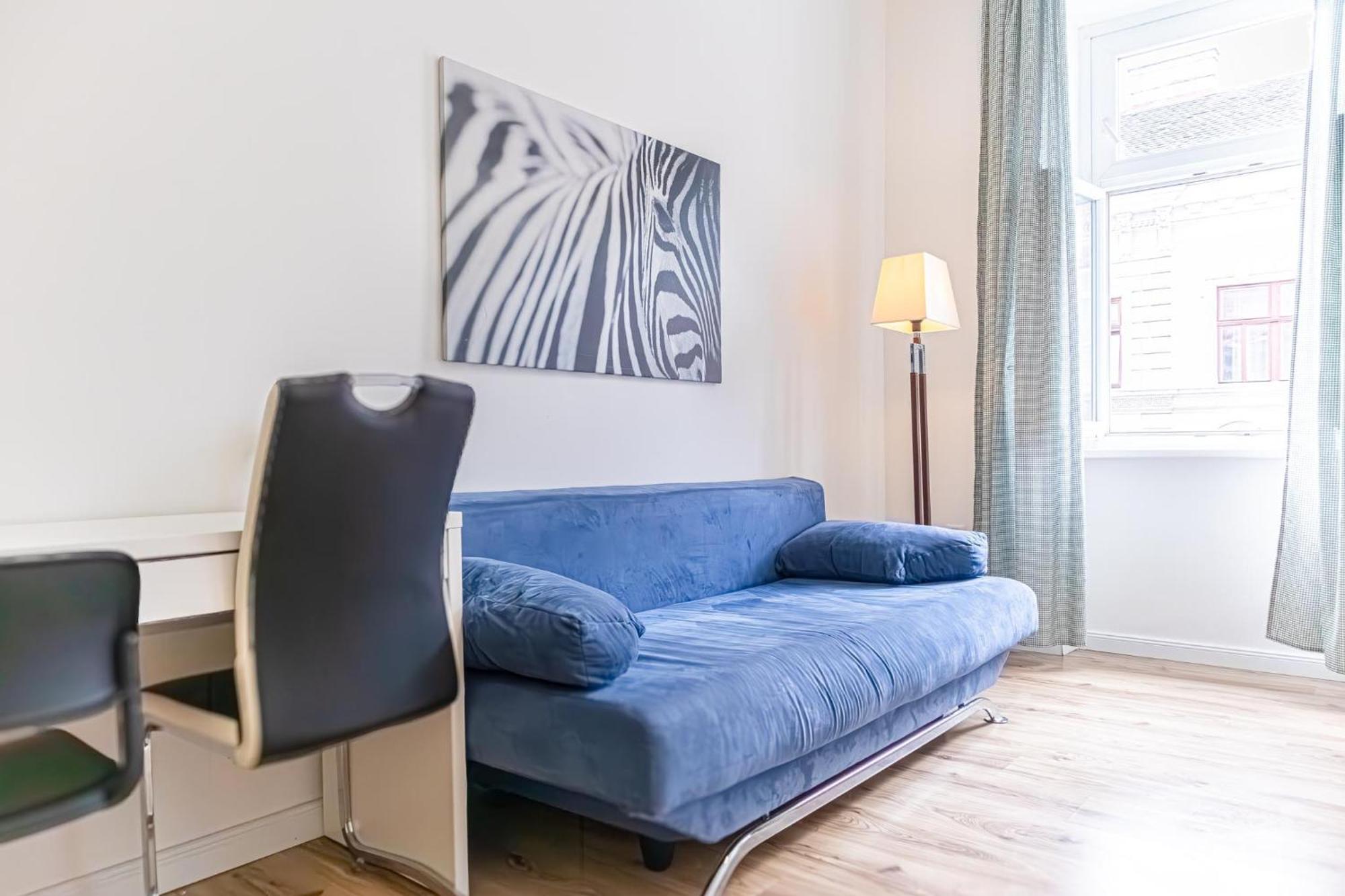 Apartment Affordable 1br Located In *